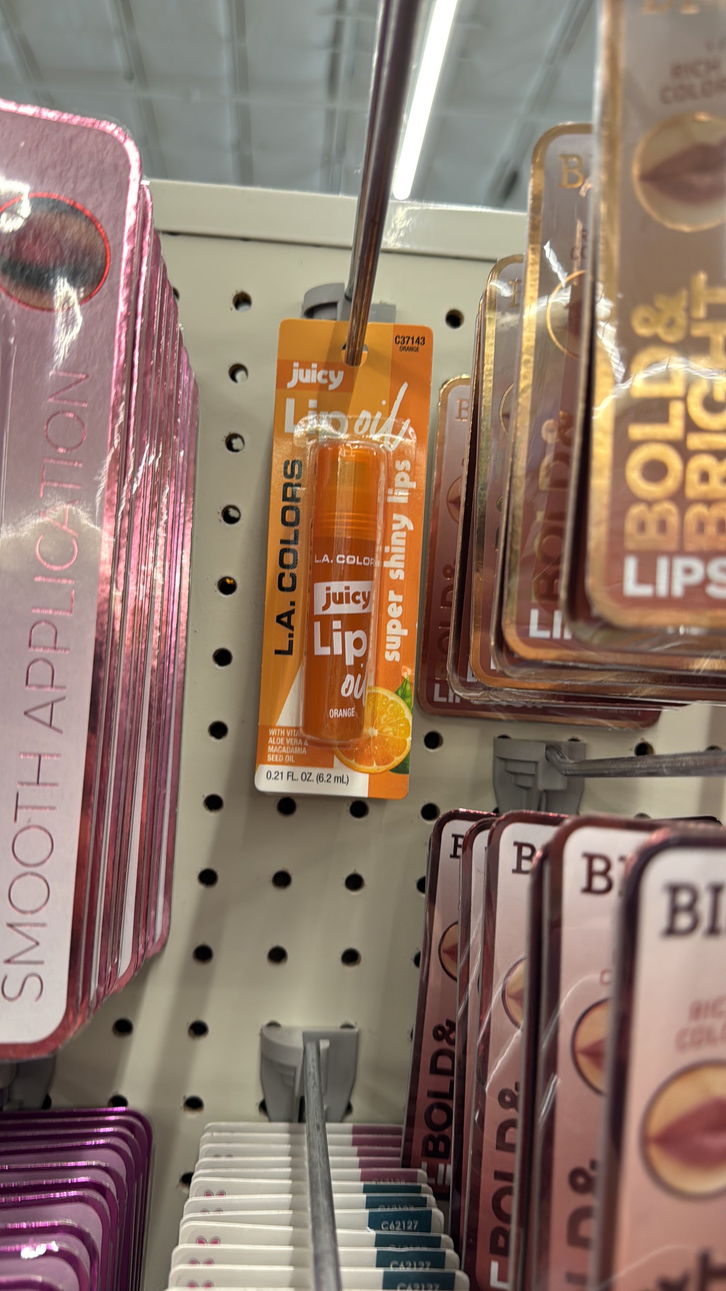 LA Colors Juicy lip oil super shiny lips