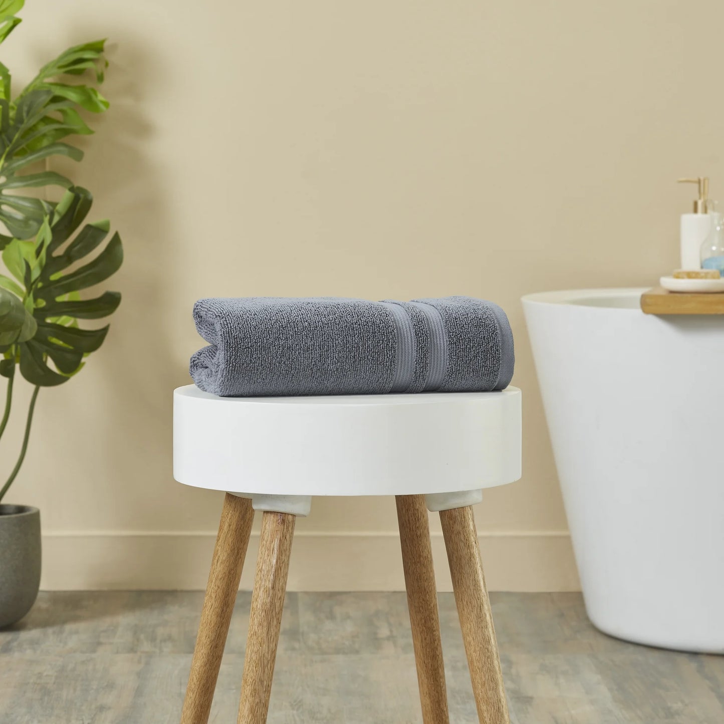 2 PZA Toalla de Baño Sólida 30" x 54" GRIS