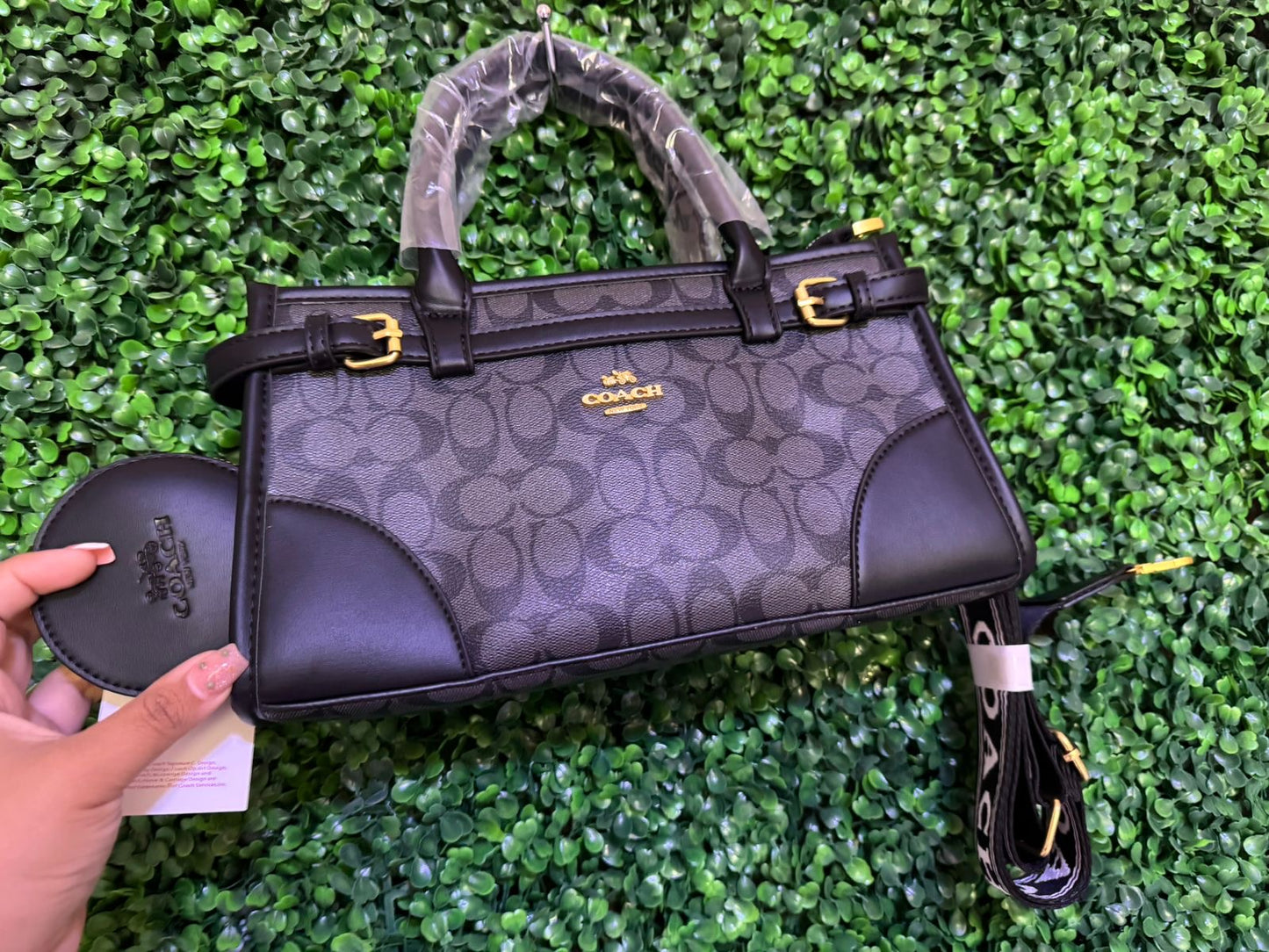 A Bolsa de mano Coach Negra