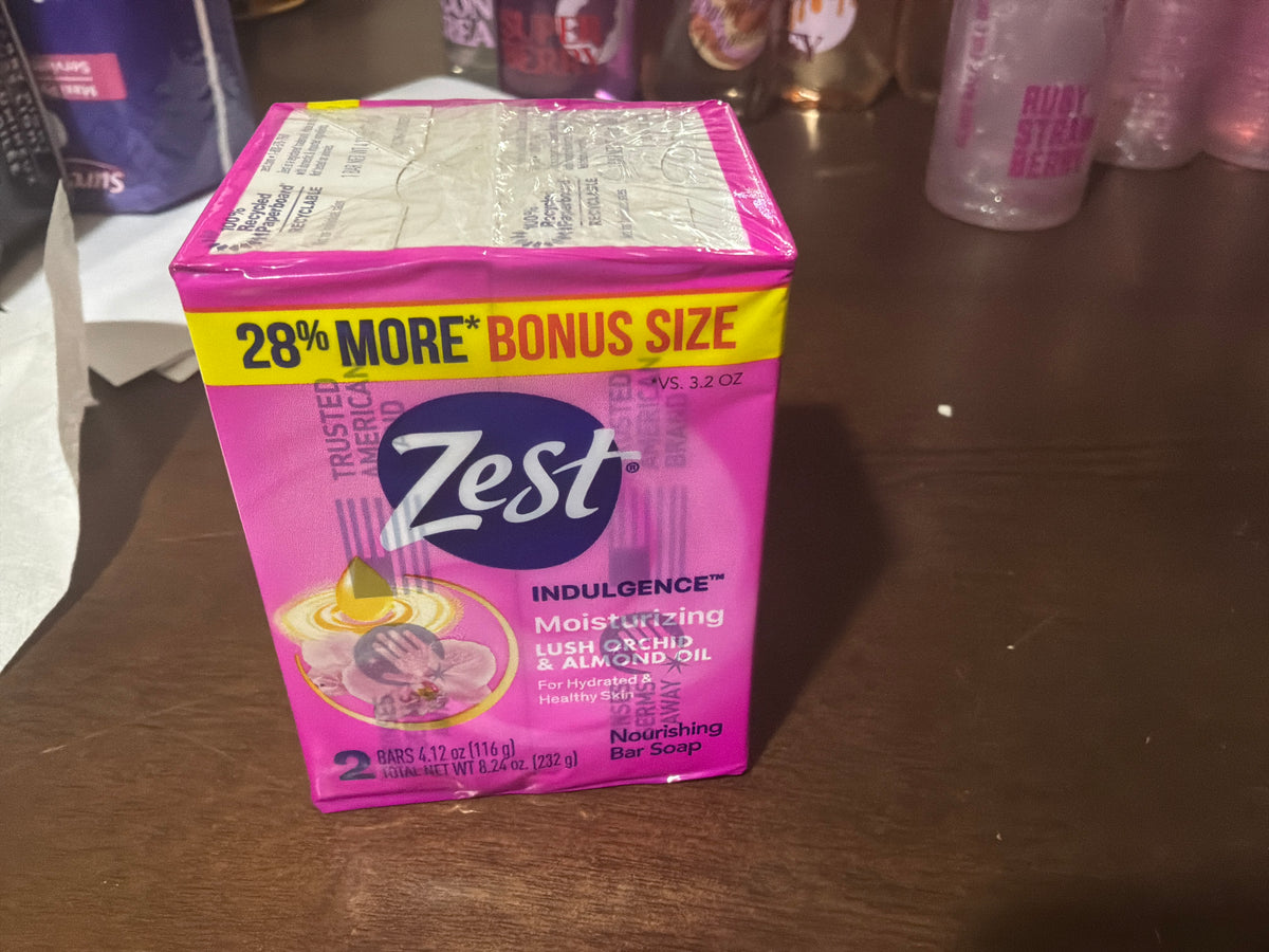 Zest indulgence Moisturizing Lush Orchid & Almond Oil