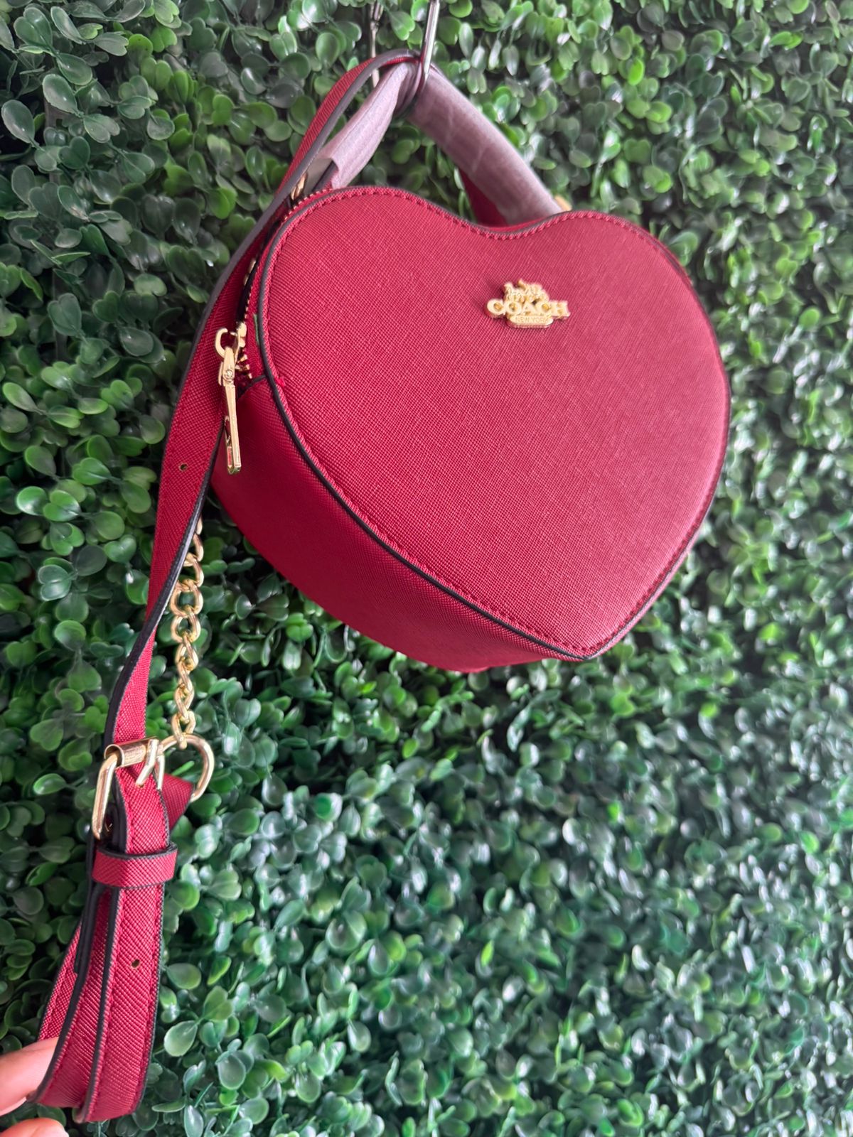 A BOLSA COACH CORAZON ROJO