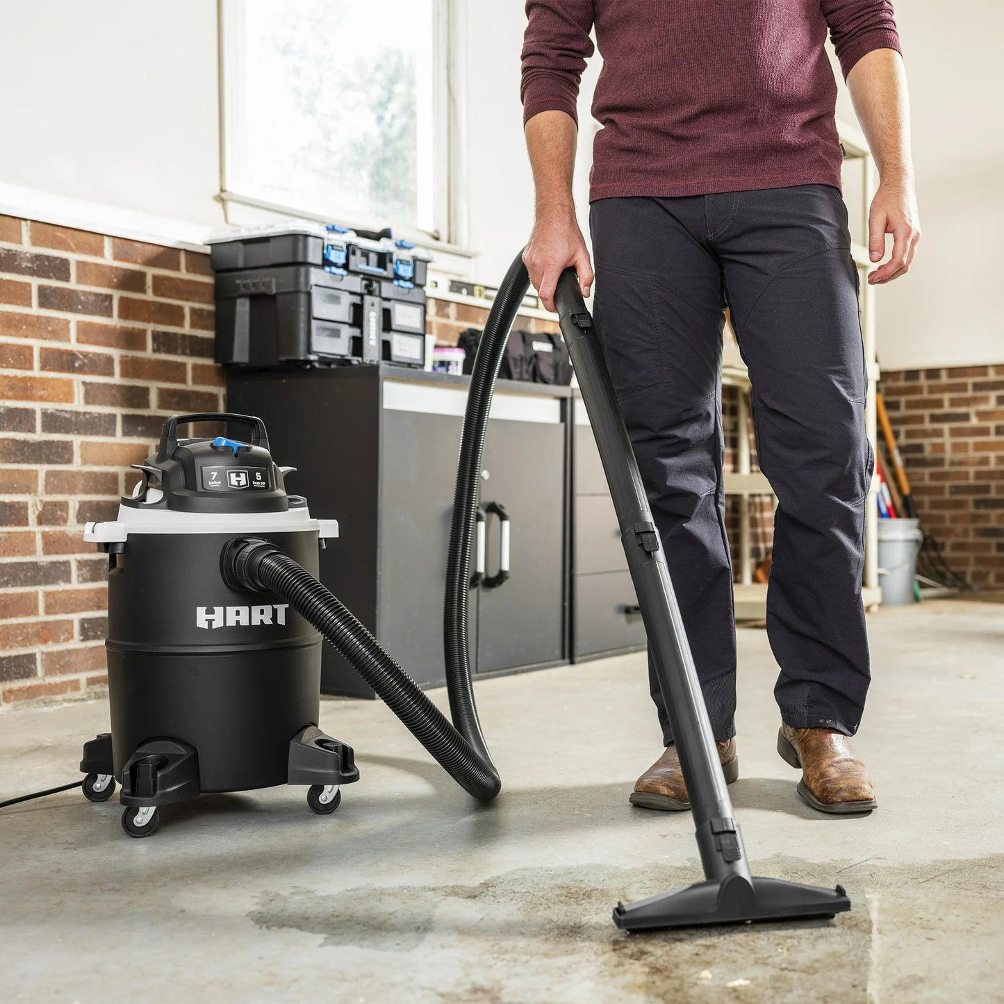 HART Aspiradora en Seco/húmedo de Poliéster de 7 Galones y 5 Picos CV, VOC708PF 3701