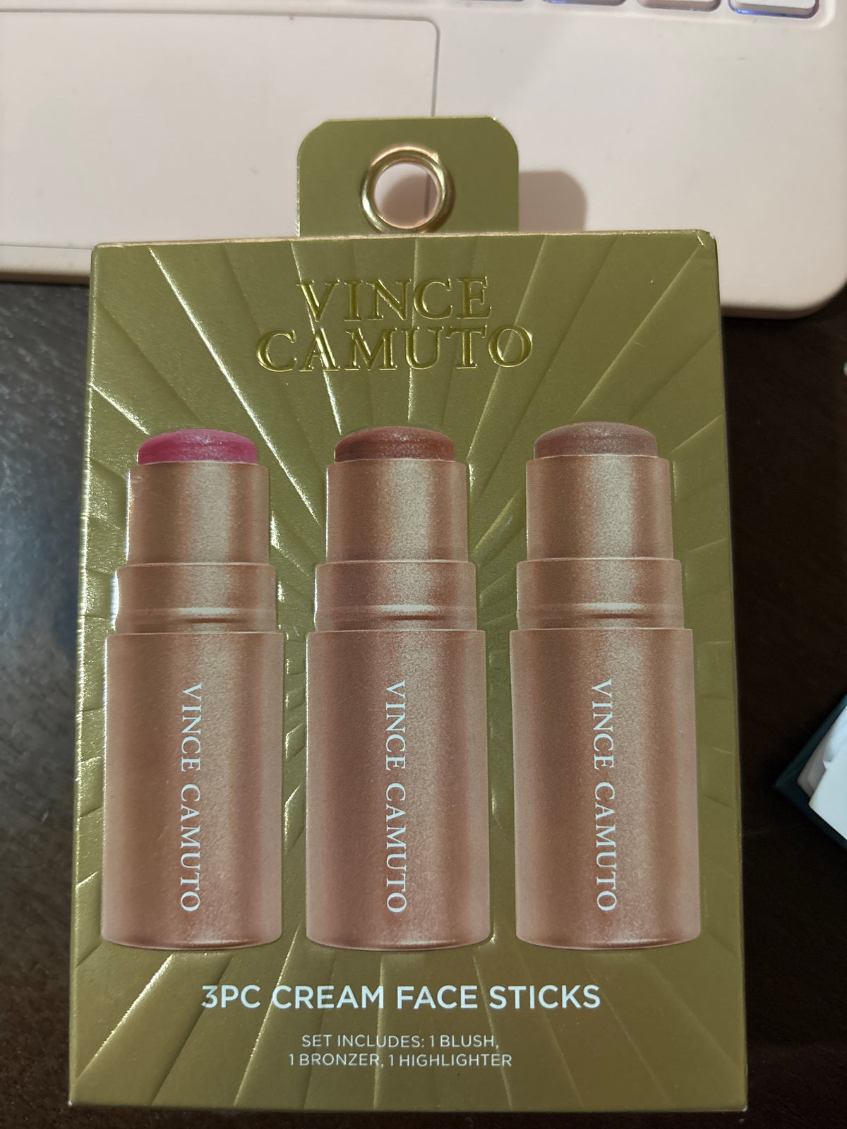 Vince Camuto the 3 PC Cream Fave Sticks