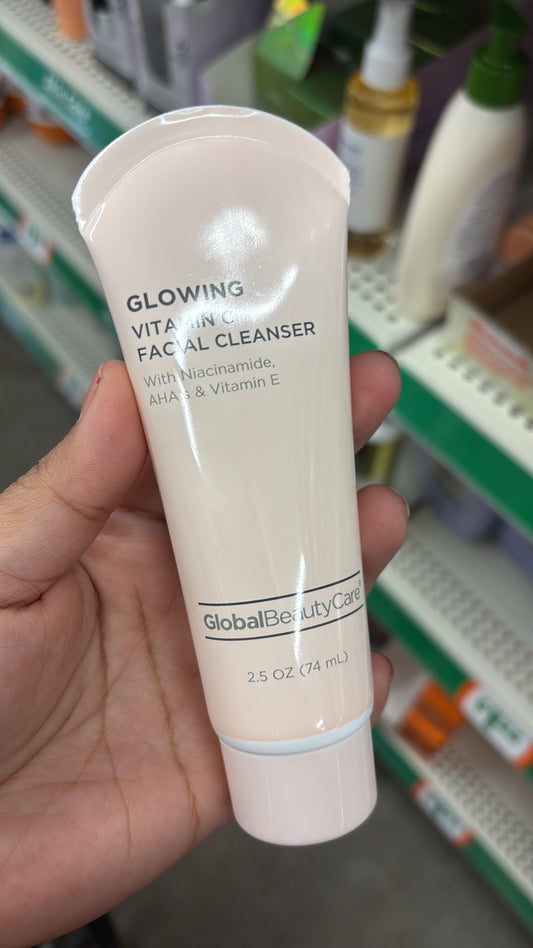 Glowing Vitalina C Facial Cleanser