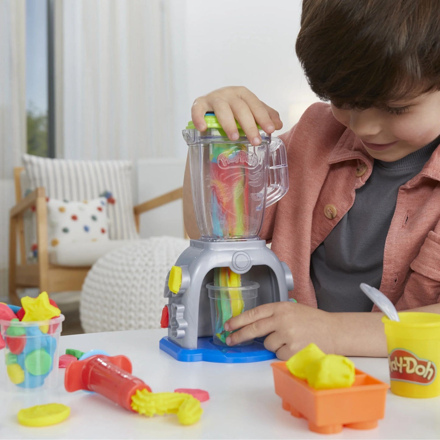 Play-Doh Juego de Batidora de Juguetes Swirlin', Juguetes de Cocina de Simulación, Regalos de Navidad, 3+