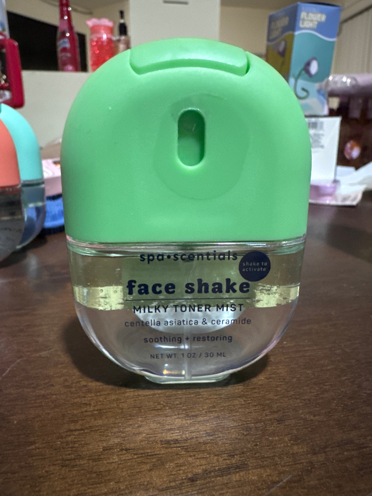 Spa scentials face Shake milky toner mist