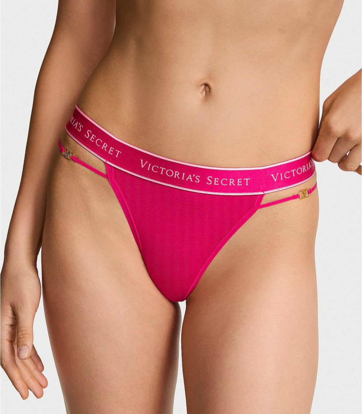 Victoria’s Secret Logo Strap Thong – Tanga Rosa con Tiras Laterales