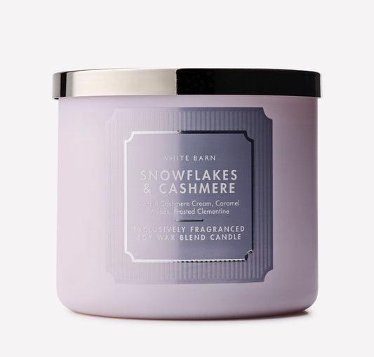Snowflakes & Cashmere Vela 3 Mechas Bath & Body Works White Barn 411 g