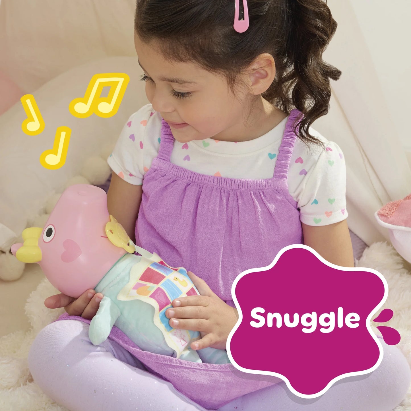 Peppa Pig Juega Oinks + Acurruca la Muñeca Interactiva Baby Evie con Accesorios, Más de 20 Sonidos, Más de 3