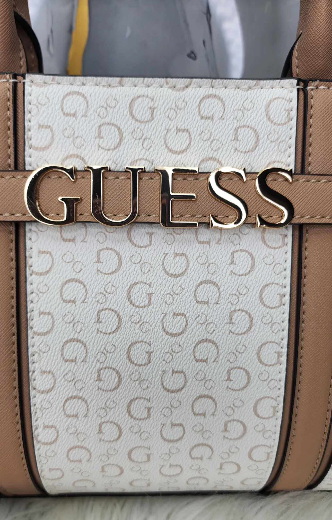 Shoulder Bag / Crossbody GUESS