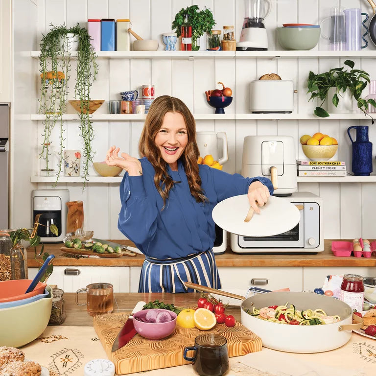 Hermoso juego de utensilios de cocina antiadherentes de cerámica de 12 piezas, glaseado blanco de Drew Barrymore