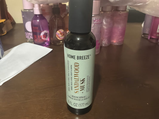 Homme Breeze Sandalwood + Musk Room Spray