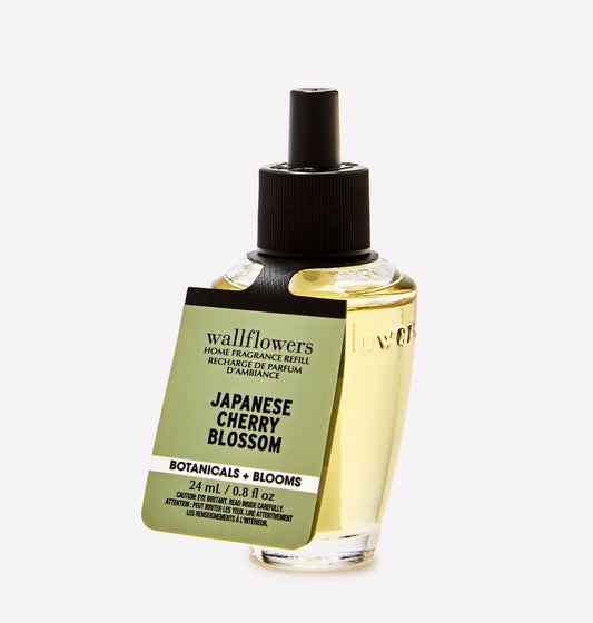 Bath & Body Works Wallflowers Japanese Cherry Blossom Refill 24 ml