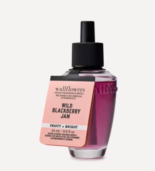 Bath & Body Works Wallflowers Wild Blackberry Jam Refill 24 ml – Aromatizante para Hogar