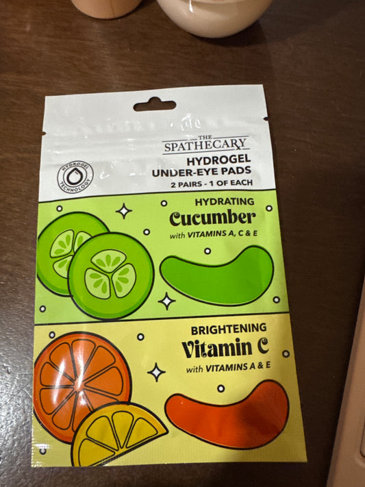 The spathecary Hydrogel Under Eye Pads Cucumber Hydrating Vitamina C Brithing