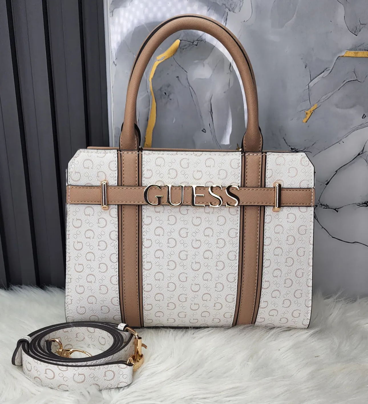 Shoulder Bag / Crossbody GUESS