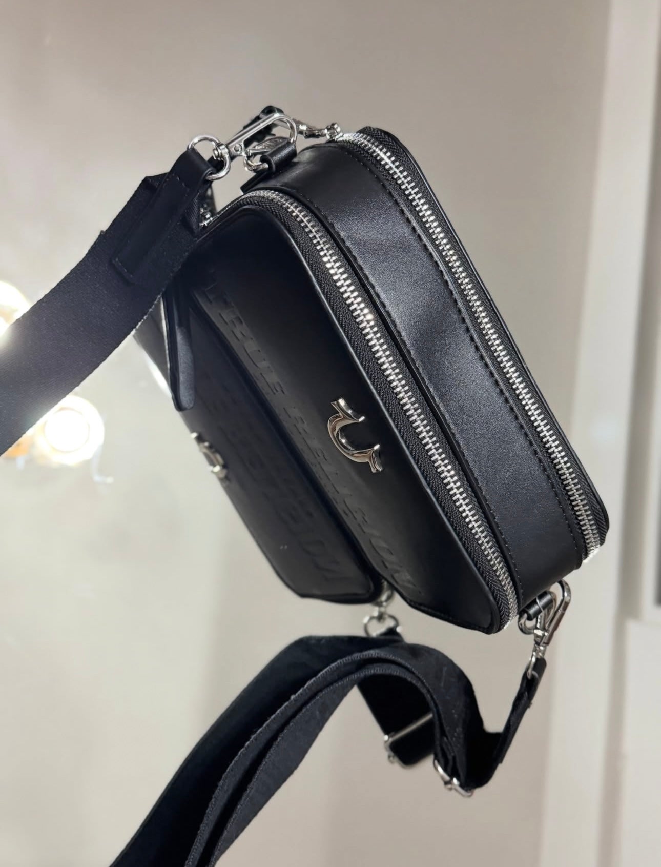 Bolsa Crossbody True Religion – Color Negro ORIGINAL