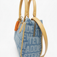 BOLSA STEVE MADDEN BLUE MULT BMICKEY DENIM SATCHEL MODELO DR144600