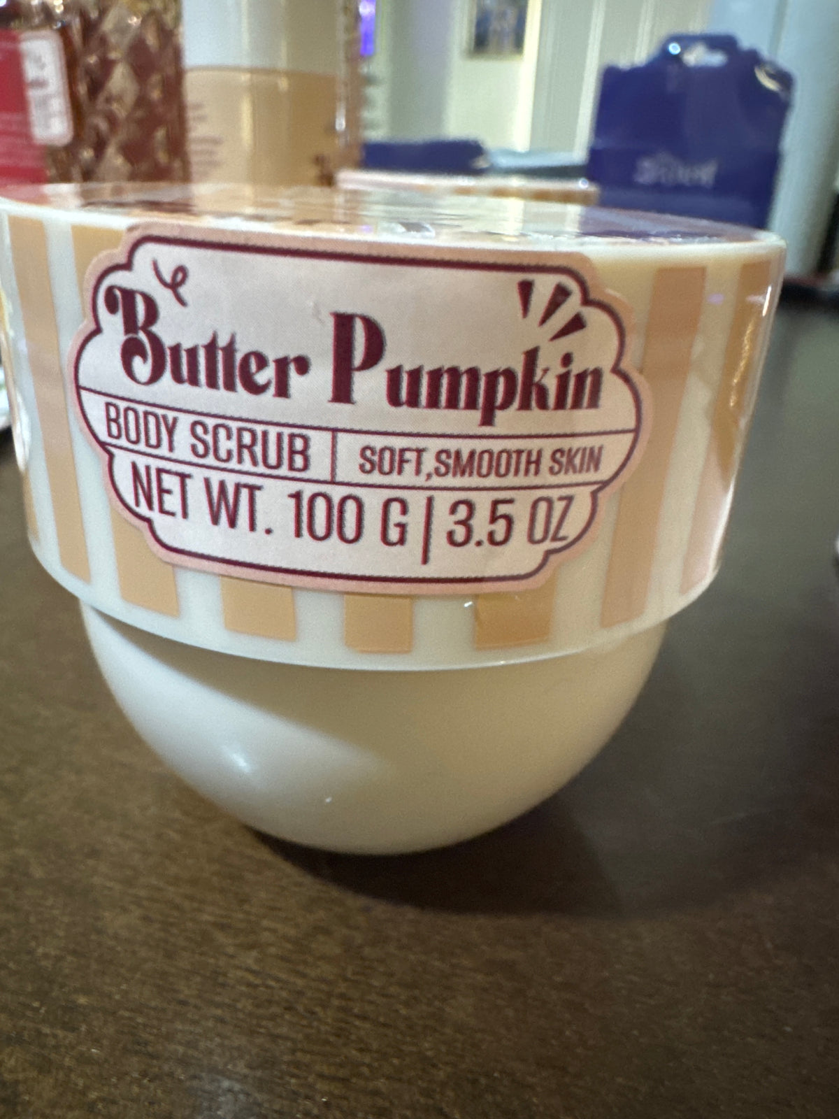 Amber glow Butter Pumpkin Body Scrub