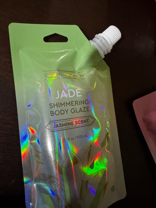 JADE shimmering Body Glaze Global Beauty Care