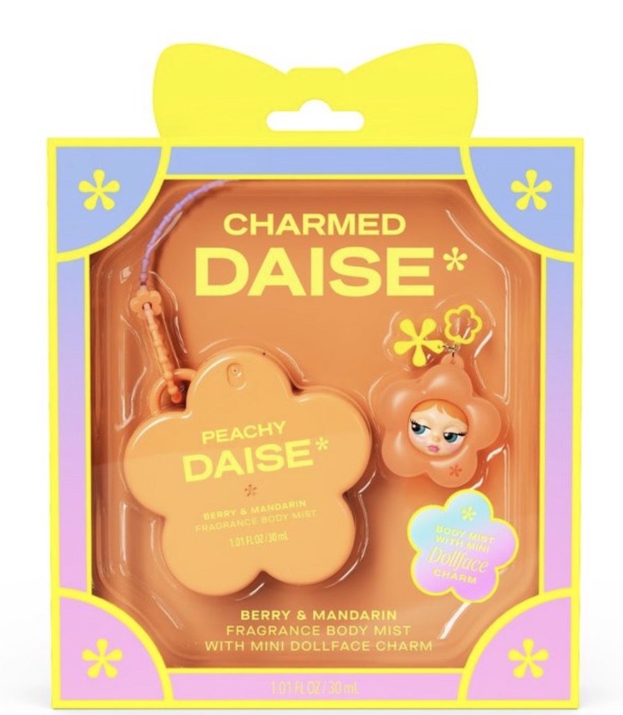 Charmed Daise Peachy Daise Berry & Mandarin Body Mist + Mini Dollface Charm 30 ml