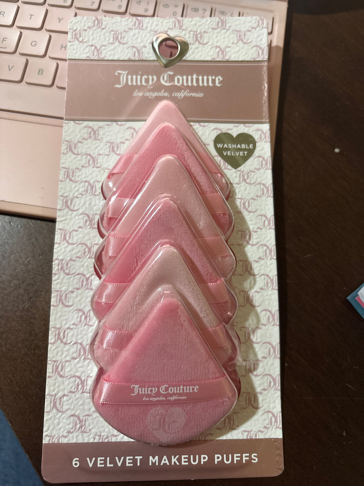 Juicy Contour 6 Velvet Makeup Puff