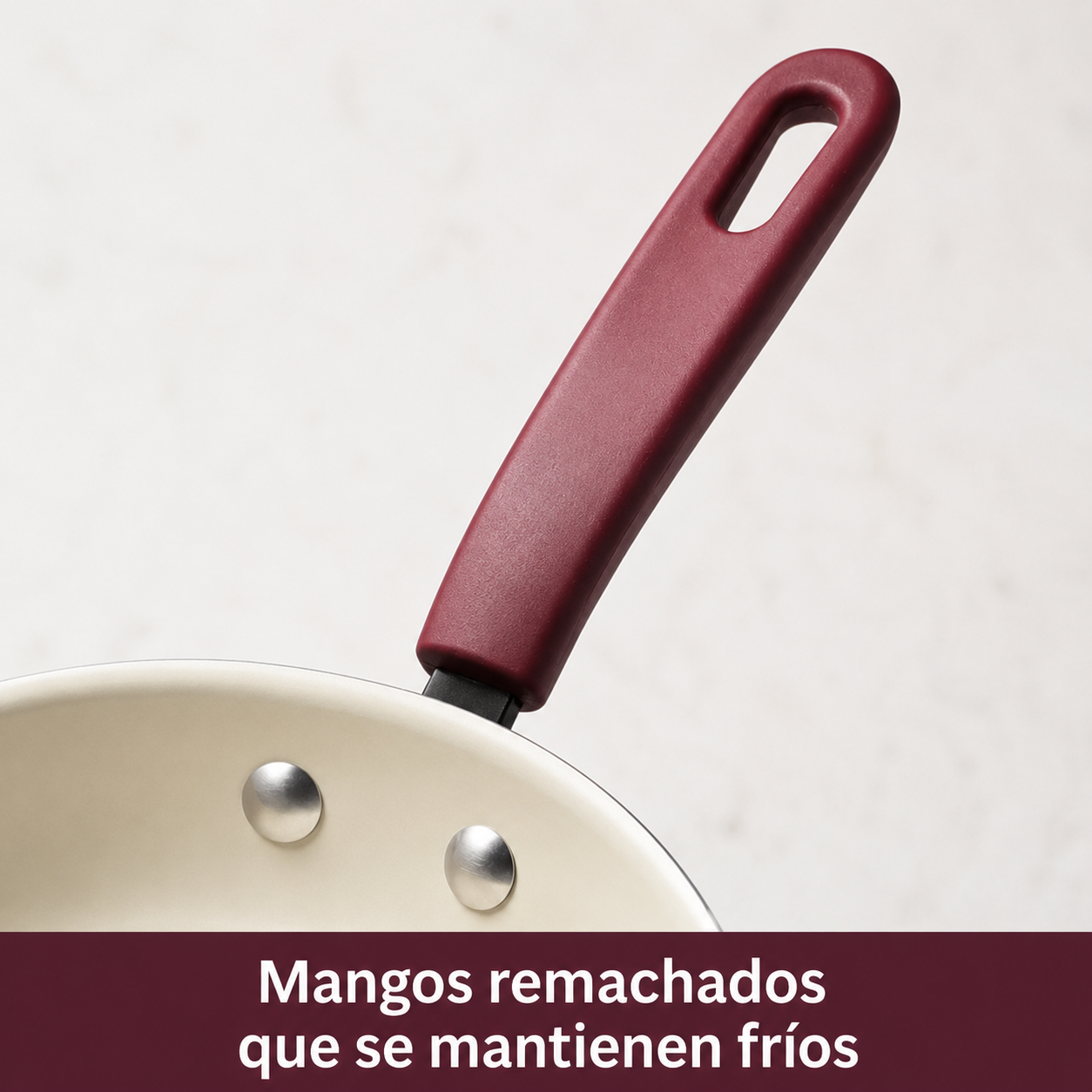 Juego de utensilios de cocina antiadherentes de cerámica Tramontina Ceramaware de 20 piezas, color vino.