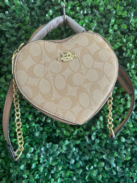 A BOLSA COACH CORAZON BEIGE