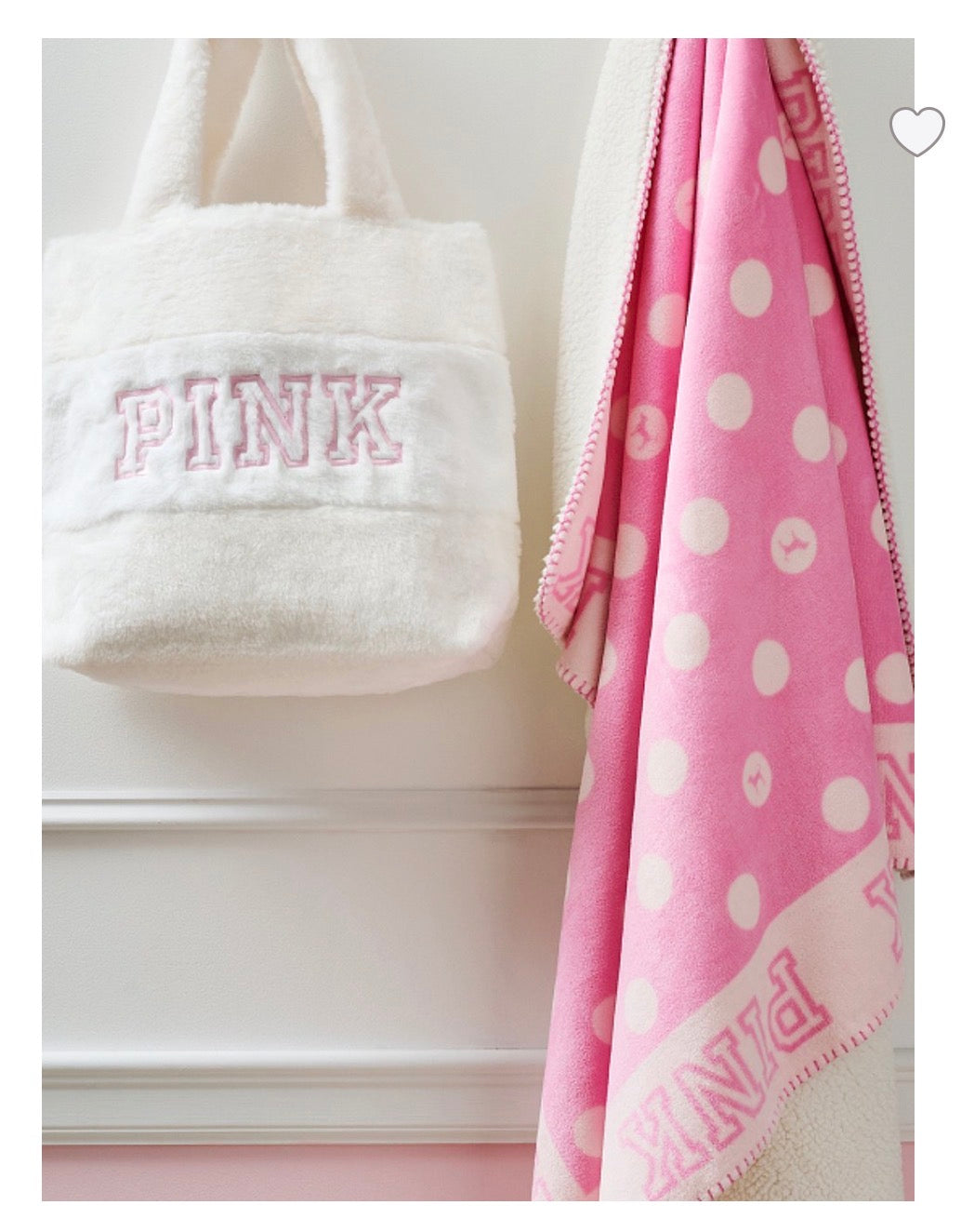 Set PINK Victoria’s Secret – Bolsa Tote Afelpada Blanca y Manta Rosa de Lunares